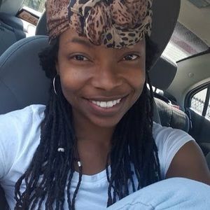 Meet your Posher, Tierra